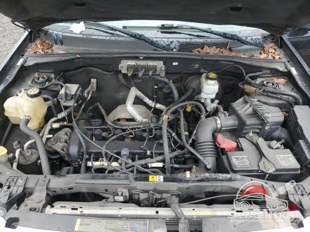 1FMCU02Z38KD07221 2008 FORD ESCAPE photo no. 12