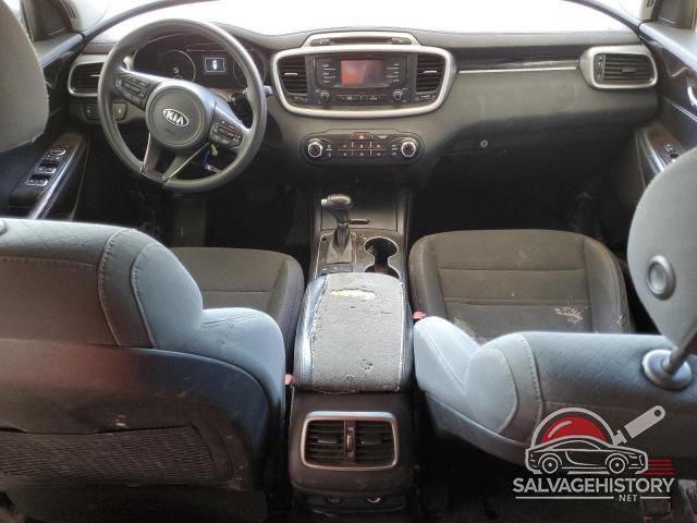 5XYPGDA57JG351818 2018 KIA SORENTO photo no. 8