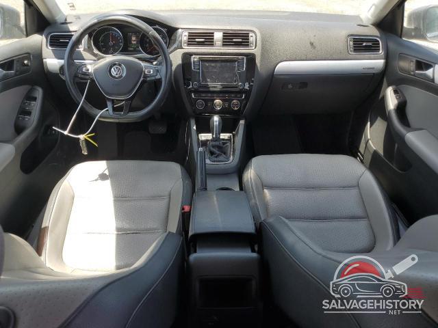 3VW637AJ9GM370742 2016 VOLKSWAGEN JETTA photo no. 8