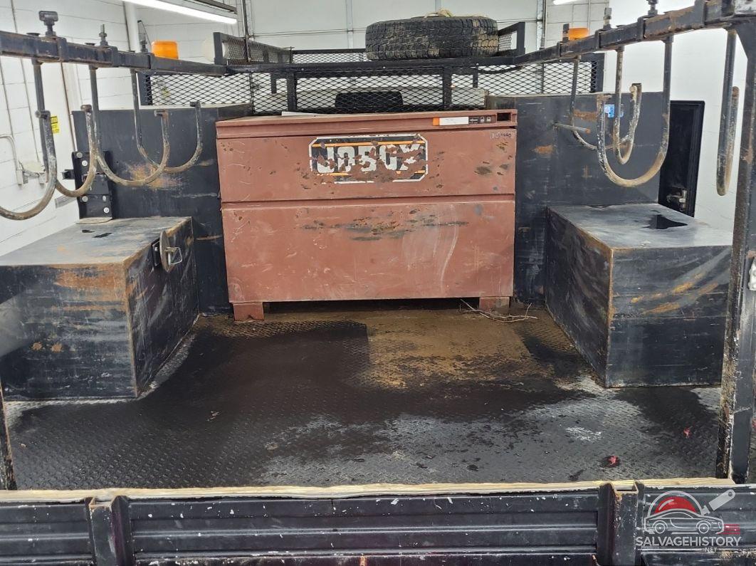 3C7WRTAL9JG346333 2018 RAM 3500 CHASSIS photo no. 3