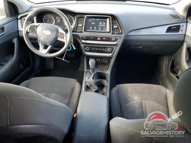 5NPE24AF3KH764070 2019 HYUNDAI SONATA photo no. 8