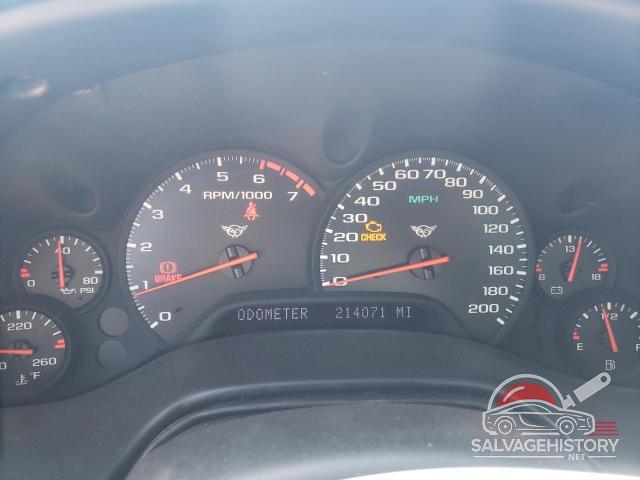 1G1YY22G615111621 2001 CHEVROLET CORVETTE photo no. 9