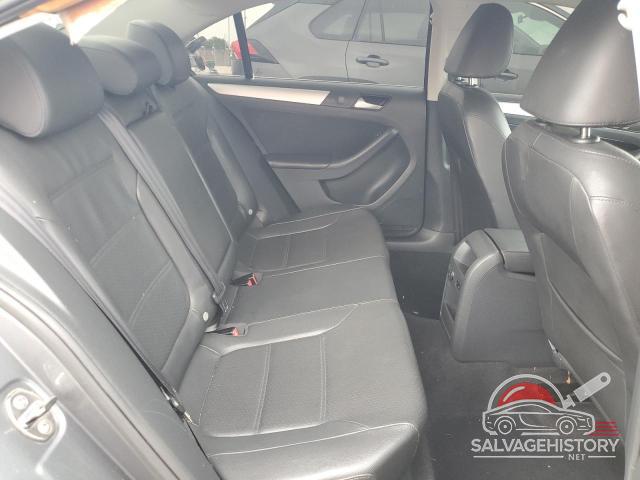 3VWDX7AJ3DM295267 2013 VOLKSWAGEN JETTA photo no. 10