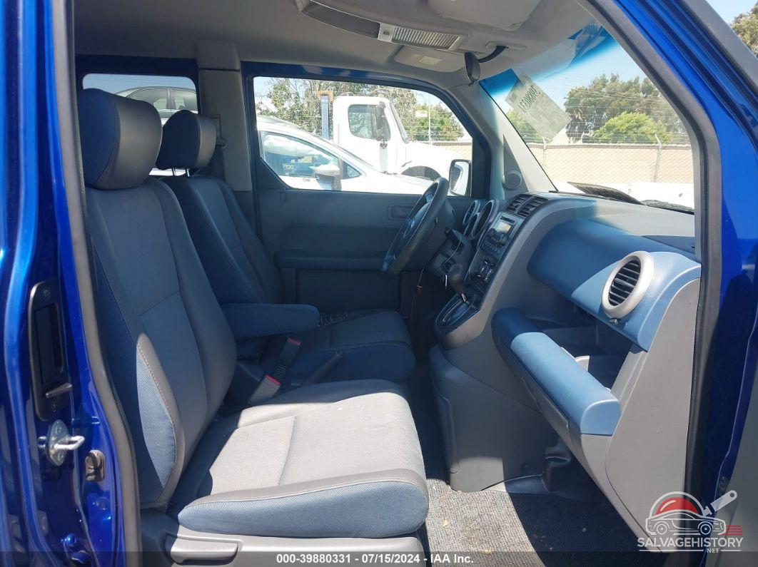 5J6YH28654L005791 2004 HONDA ELEMENT photo no. 5