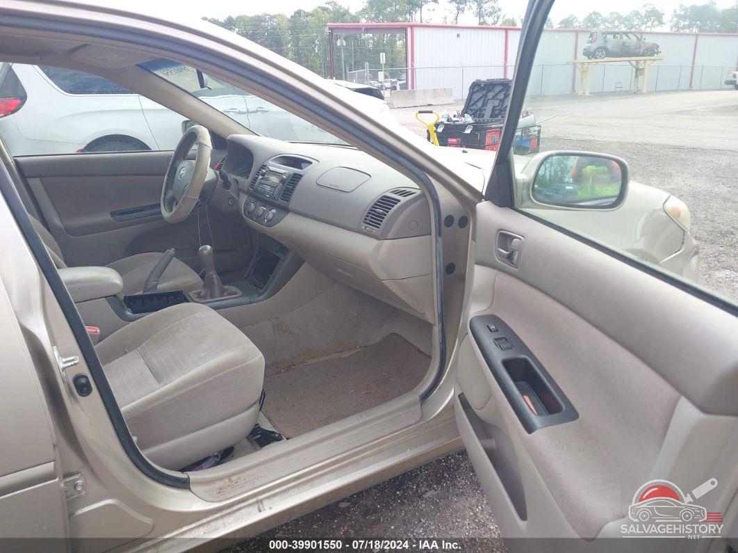 JTDBE32K450316650 2005 TOYOTA CAMRY photo no. 5
