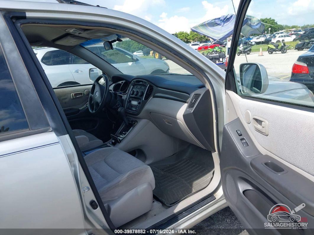 JTEGD21A430069795 2003 TOYOTA HIGHLANDER photo no. 5