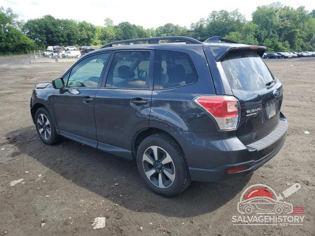 JF2SJAGC2JH592906 2018 SUBARU FORESTER photo no. 2