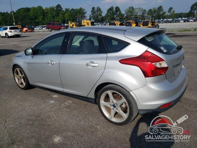 1FAHP3N28CL419958 2012 FORD FOCUS photo no. 2