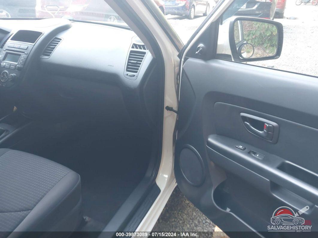KNDJT2A52D7495431 2013 KIA SOUL photo no. 5