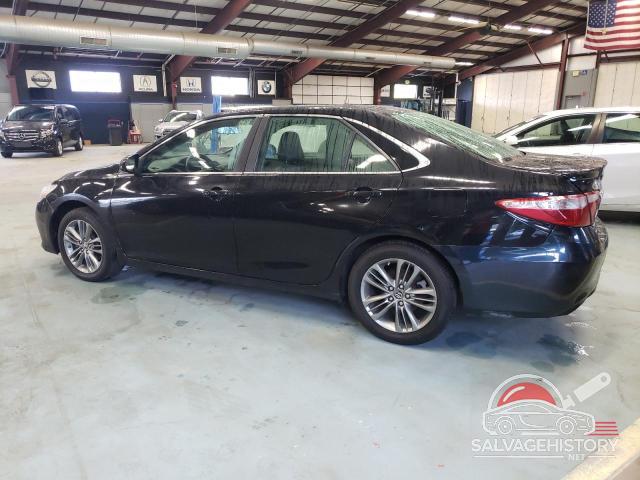 4T1BF1FK8HU381182 2017 TOYOTA CAMRY photo no. 2