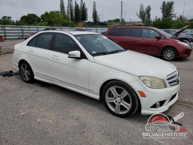 WDDGF5EBXAR094573 2010 MERCEDES-BENZ C-CLASS photo no. 4