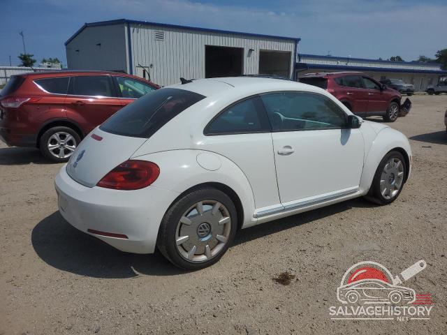3VWJP7AT7CM636558 2012 VOLKSWAGEN BEETLE photo no. 3
