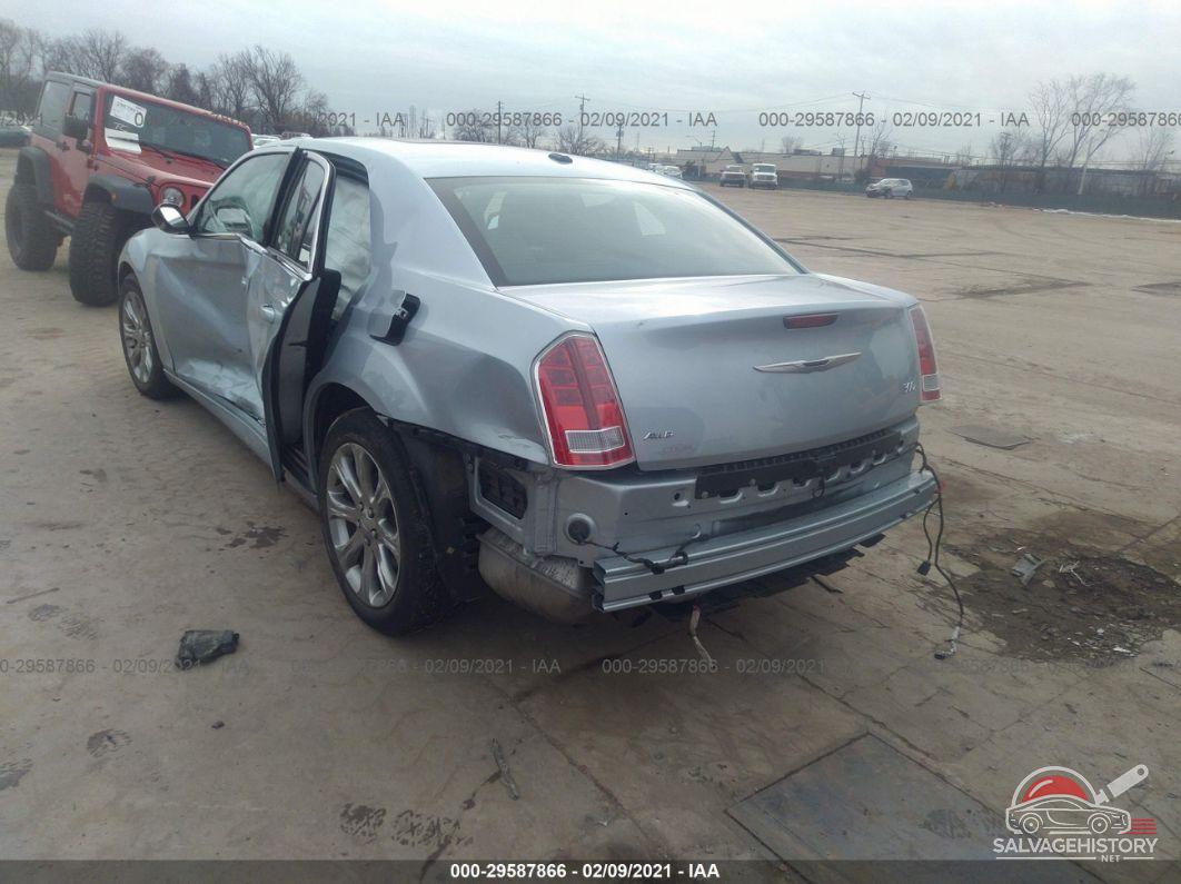 2C3CCAGG0DH590168 2013 CHRYSLER 300 photo no. 3