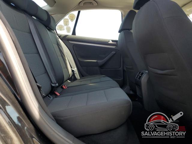 3VWJZ7AJ2AM059282 2010 VOLKSWAGEN JETTA photo no. 10