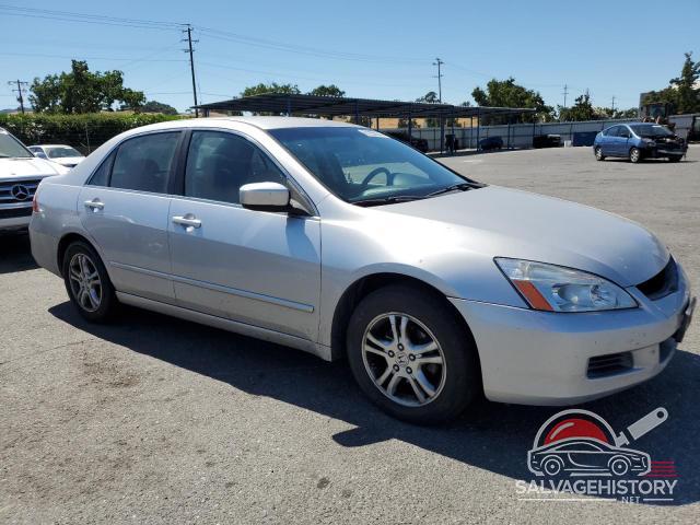 JHMCM56307C003312 2007 HONDA ACCORD photo no. 4