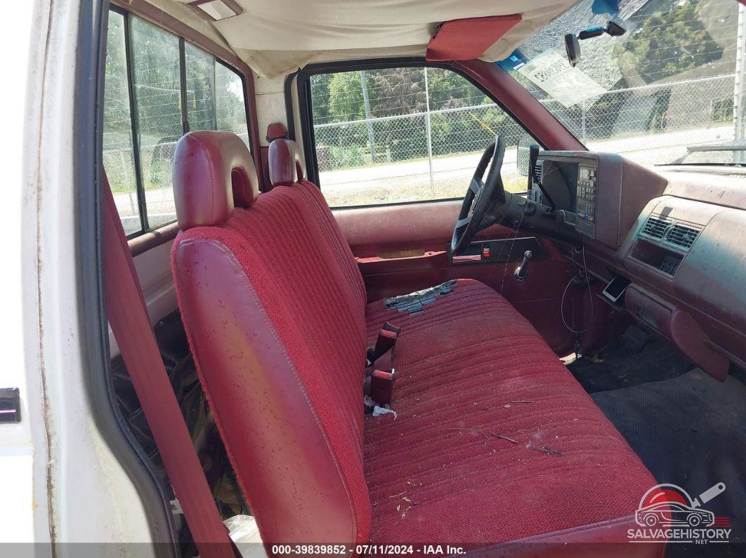 1GTEC14Z7PZ542360 1993 GMC SIERRA photo no. 8