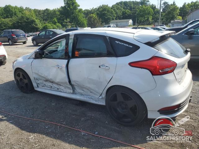 1FADP3L95FL267317 2015 FORD FOCUS photo no. 2