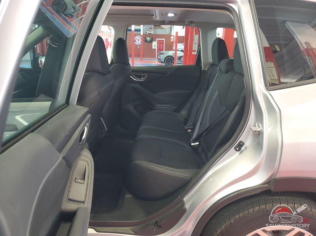 JF2SKAEC2PH438947 2023 SUBARU FORESTER photo no. 9