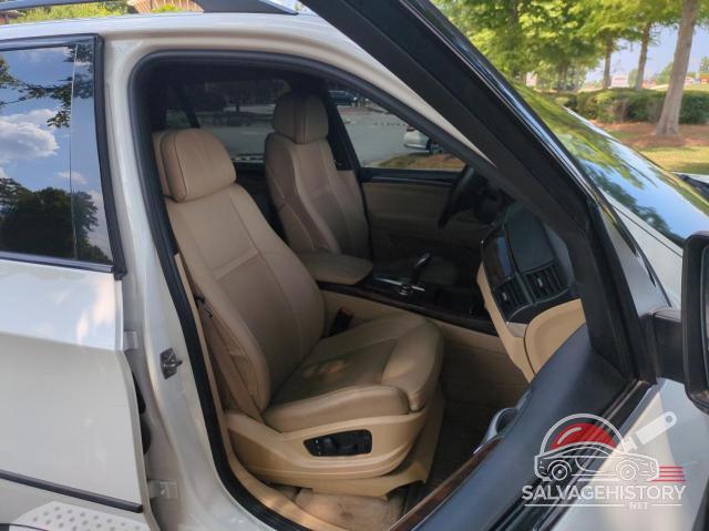 5UXZV8C57BL418148 2011 BMW X5 photo no. 5
