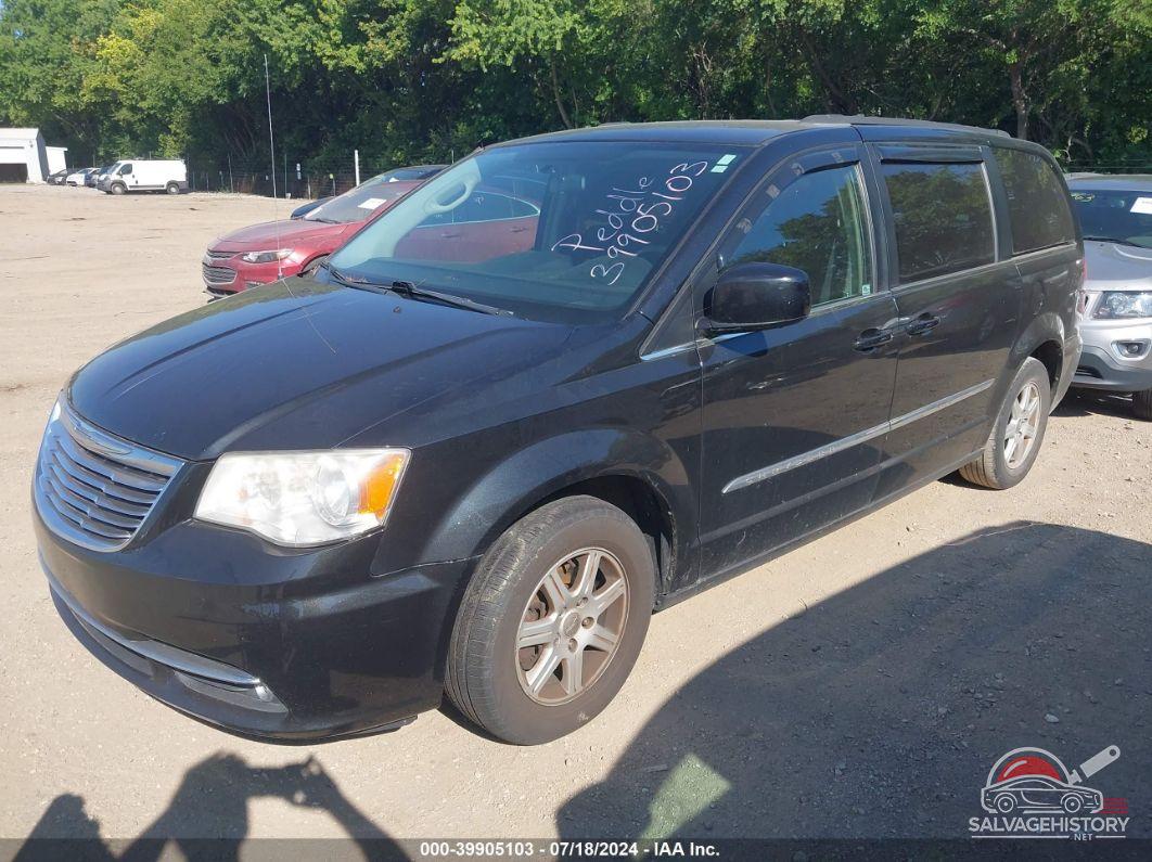 2A4RR5DG1BR713140 2011 CHRYSLER TOWN & COUNTRY photo no. 2