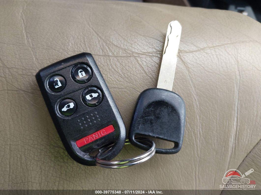 5FNRL38618B090250 2008 HONDA ODYSSEY photo no. 11