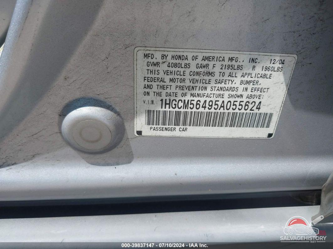 1HGCM56495A055624 2005 HONDA ACCORD photo no. 9