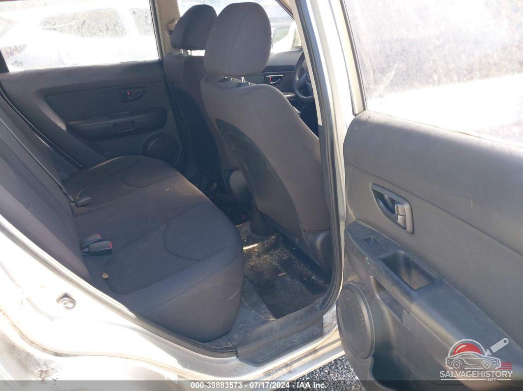 KNDJT2A53C7473548 2012 KIA SOUL photo no. 8