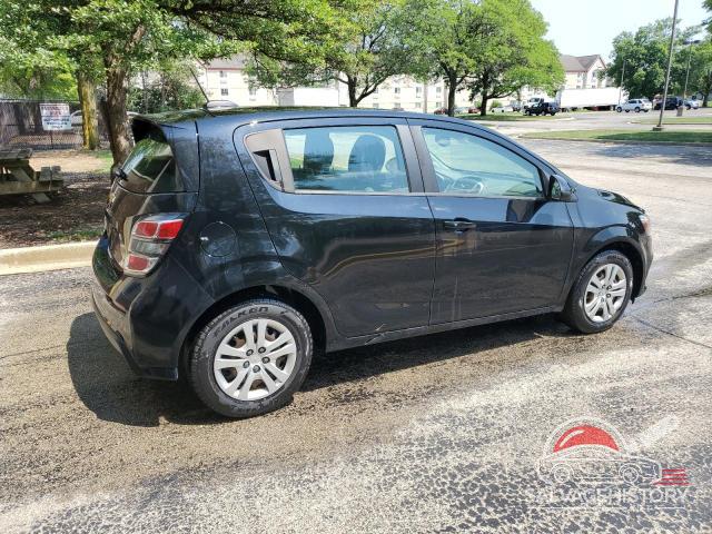 1G1JG6SB8L4127411 2020 CHEVROLET SONIC photo no. 3