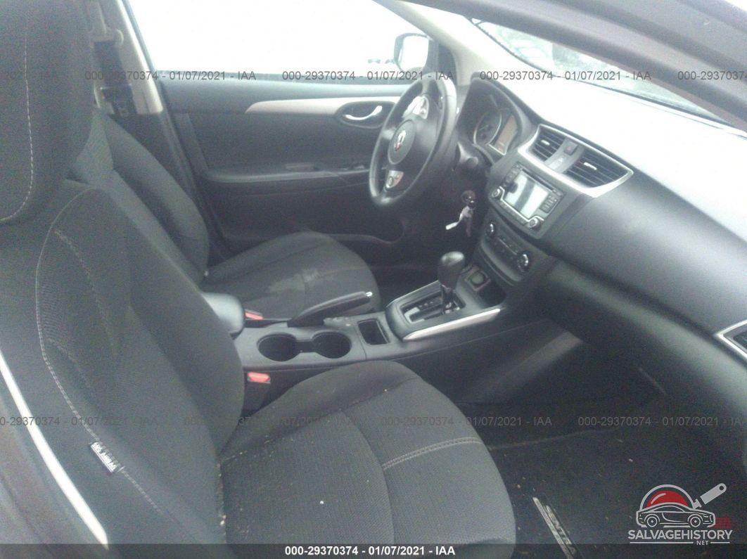 3N1AB7AP9JY249071 2018 NISSAN SENTRA photo no. 5