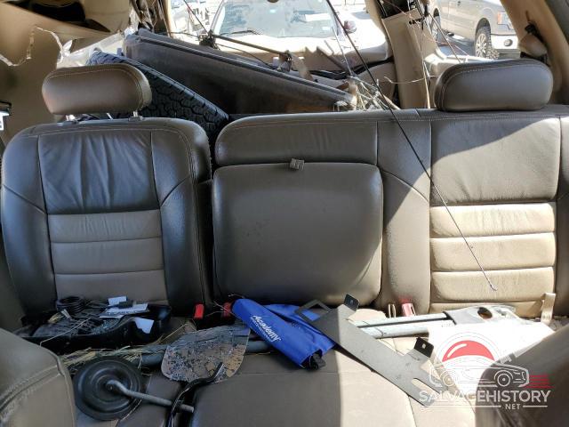 1FMSU45P94ED76761 2004 FORD EXCURSION photo no. 10