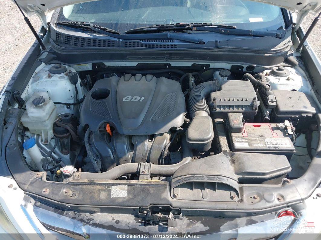5NPEC4AC0BH044275 2011 HYUNDAI SONATA photo no. 10