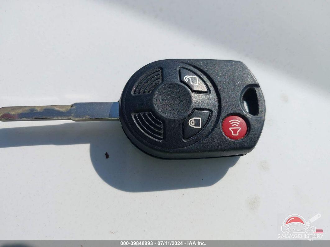 1FMCU9GD2HUA23908 2017 FORD ESCAPE photo no. 11