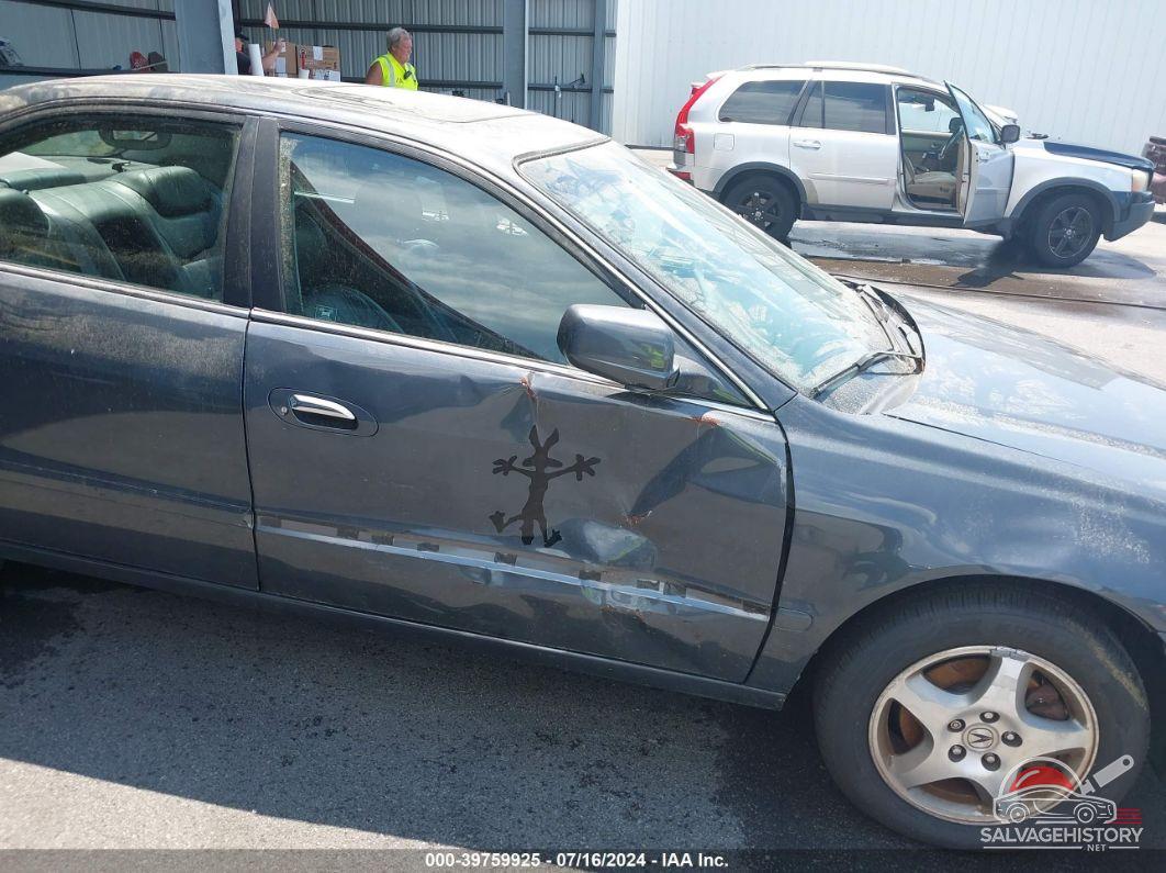 19UUA56672A033714 2002 ACURA TL photo no. 6