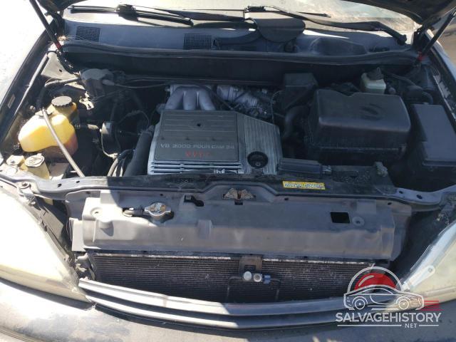 JT6GF10U5X0024270 1999 LEXUS RX300 photo no. 12