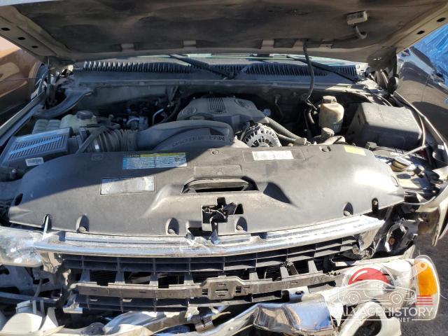 3GNGK26G11G121682 2001 CHEVROLET SUBURBAN photo no. 12