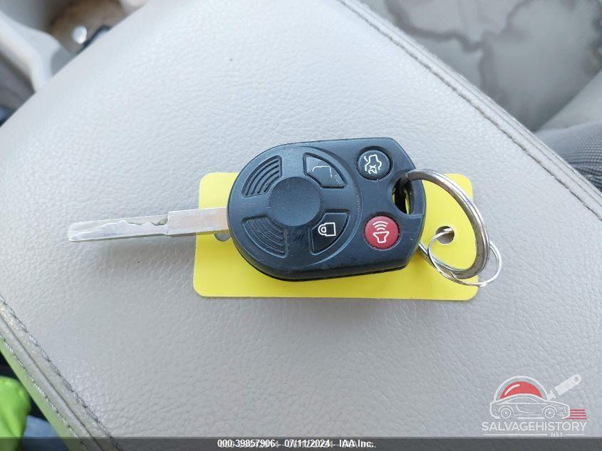 1FAHP3F28CL408831 2012 FORD FOCUS photo no. 11