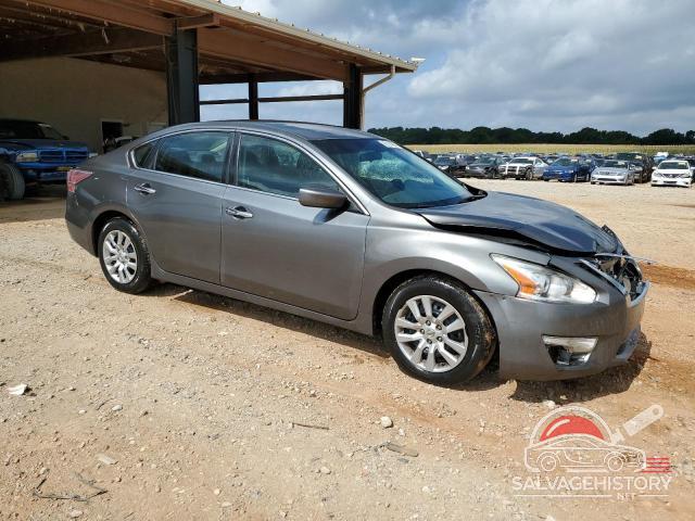 1N4AL3AP9FC275422 2015 NISSAN ALTIMA photo no. 4