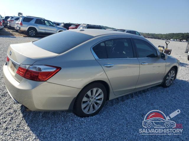 1HGCR2F88DA269747 2013 HONDA ACCORD photo no. 3