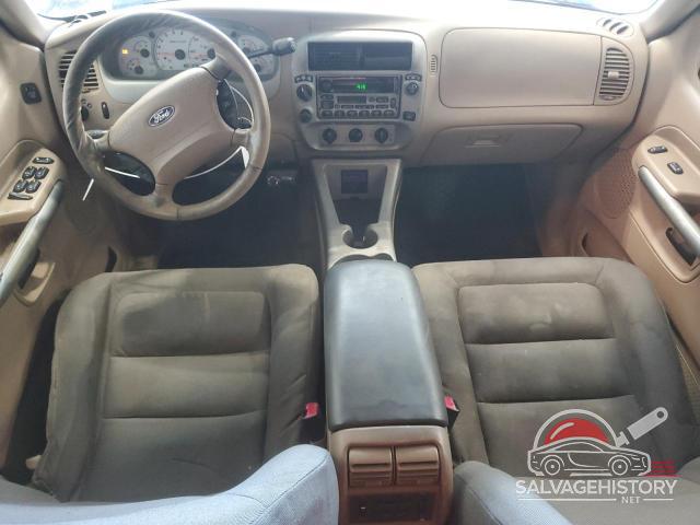1FMZU77E12UB83373 2002 FORD EXPLORER photo no. 8