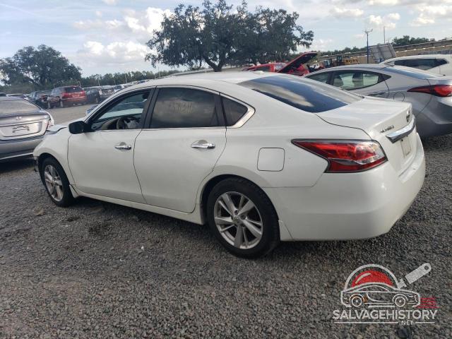 1N4AL3AP8FC212876 2015 NISSAN ALTIMA photo no. 2