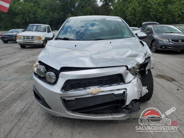 1G1JC5SG5F4137447 2015 CHEVROLET SONIC photo no. 5