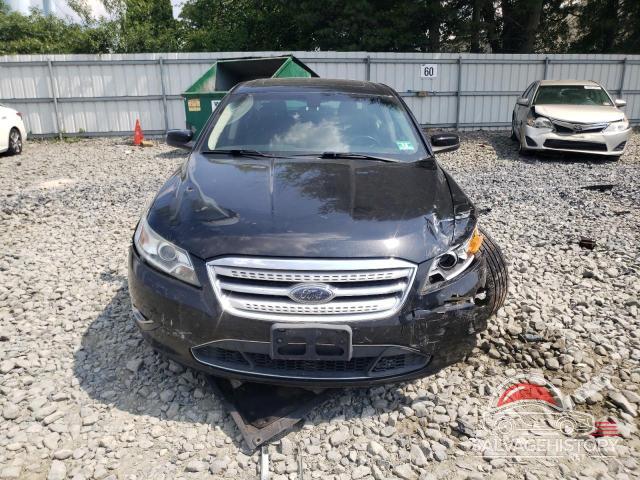 1FAHP2KT3AG117975 2010 FORD ALL Models photo no. 5