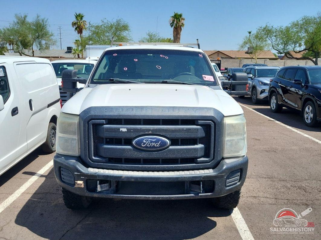 1FT7X3B63DEA52602 2013 FORD F-350 photo no. 3