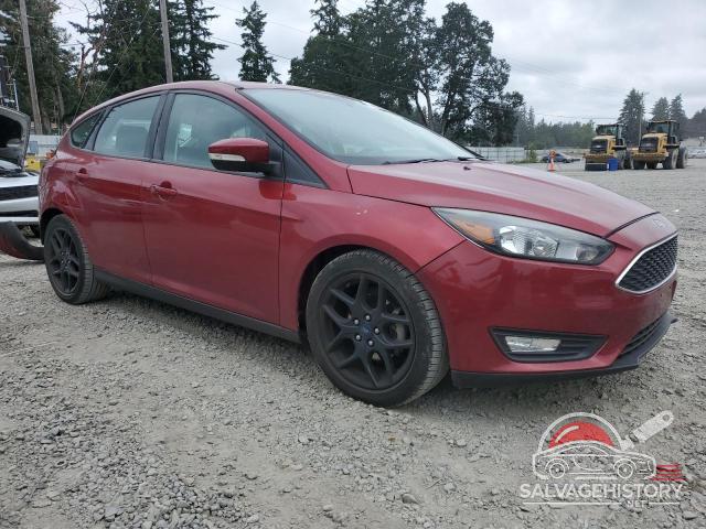 1FADP3K2XGL346133 2016 FORD FOCUS photo no. 4