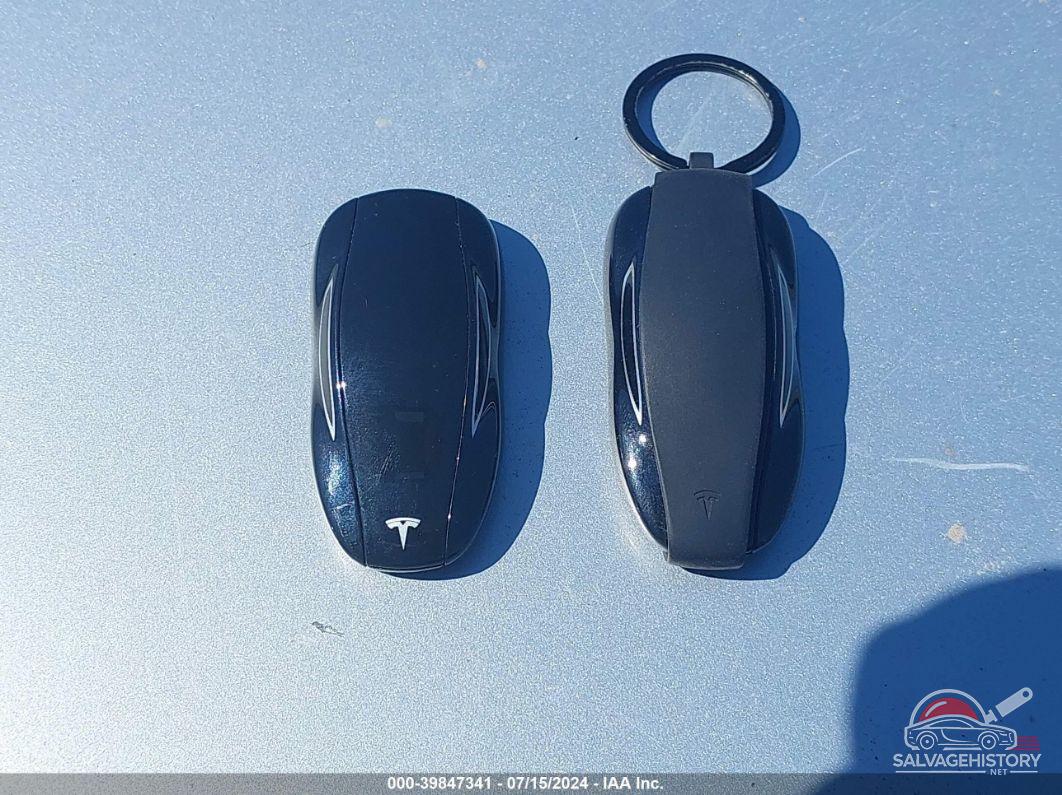 5YJSA1E29JF262575 2018 TESLA MODEL S photo no. 11
