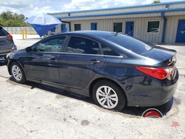 5NPEB4ACXDH555675 2013 HYUNDAI SONATA photo no. 2