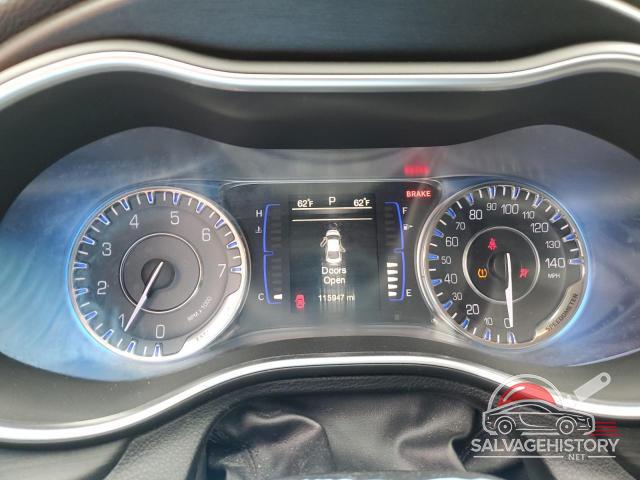 1C3CCCAG3FN759792 2015 CHRYSLER 200 photo no. 9