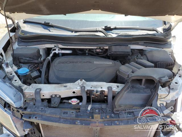 5FNYF6H54HB098595 2017 HONDA PILOT photo no. 12