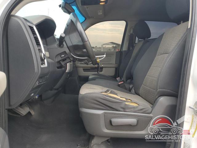 3D7UT2HL1AG135770 2010 DODGE All Models photo no. 7