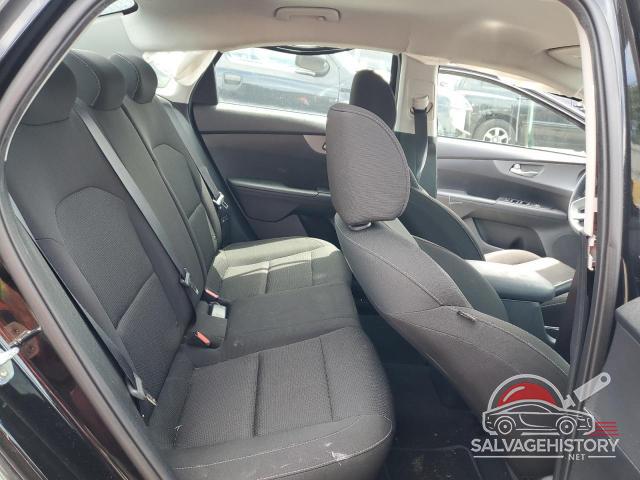 3KPF24AD3ME356744 2021 KIA FORTE photo no. 10